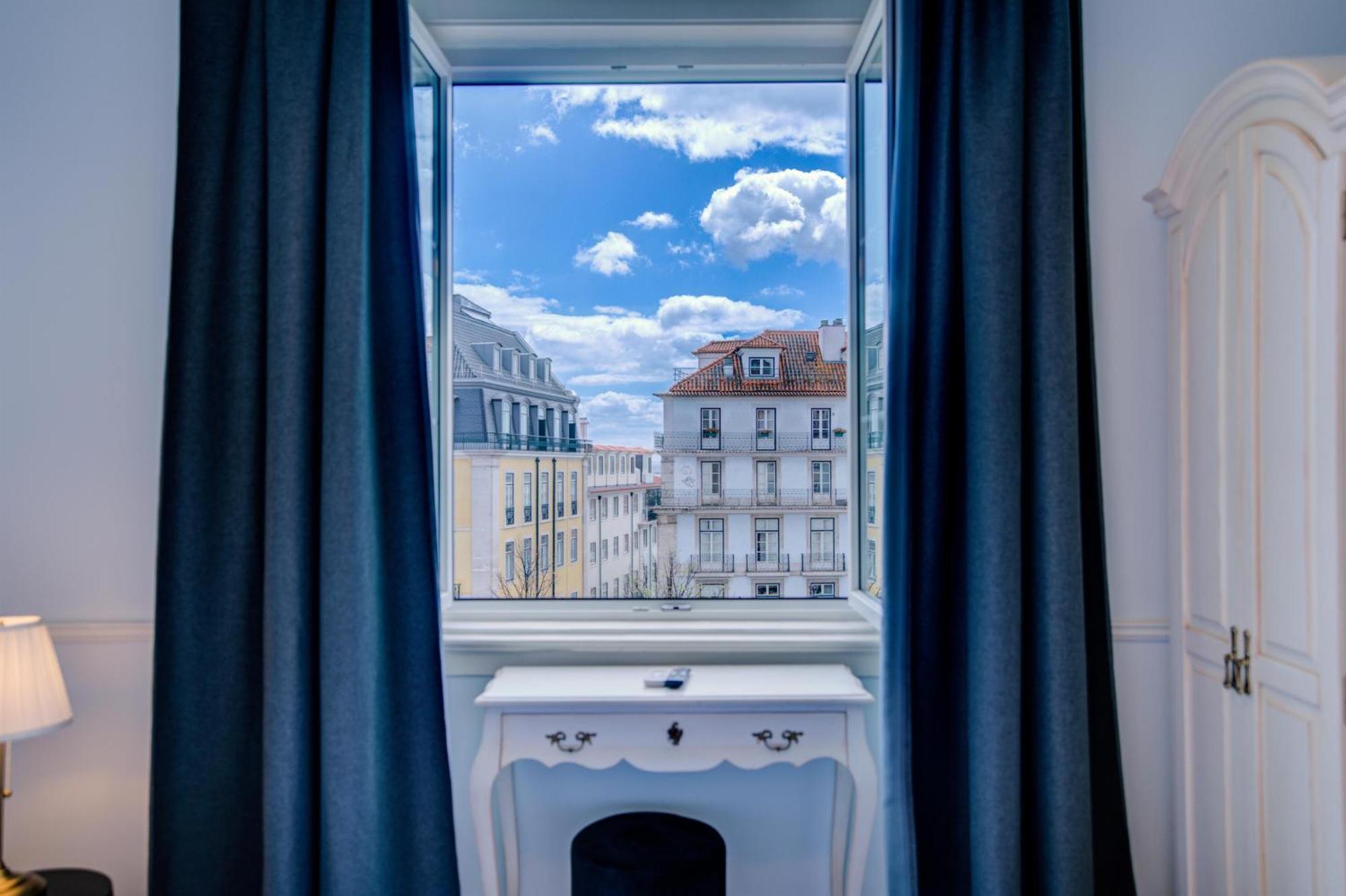 Solar Dos Poetas Guest house 2*